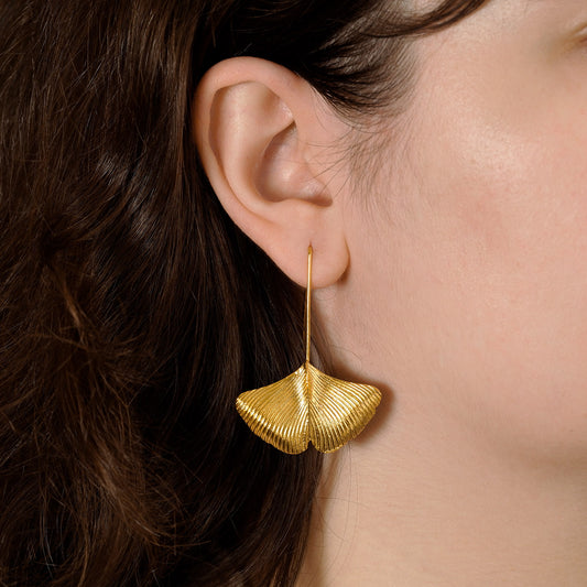 boucles d'oreilles ginkgo à longue tige