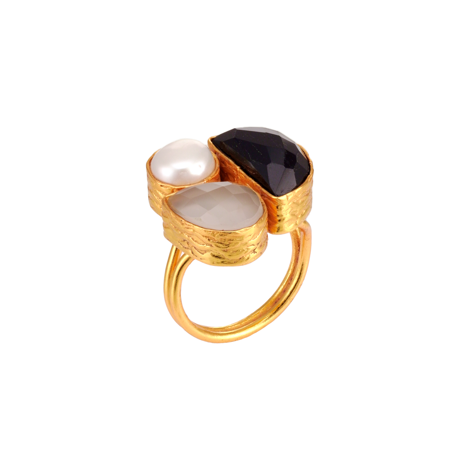 bague en perles noires et blanches