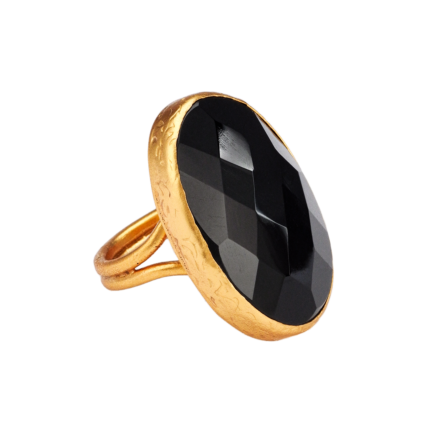 Bague avec grosse pierre ovale