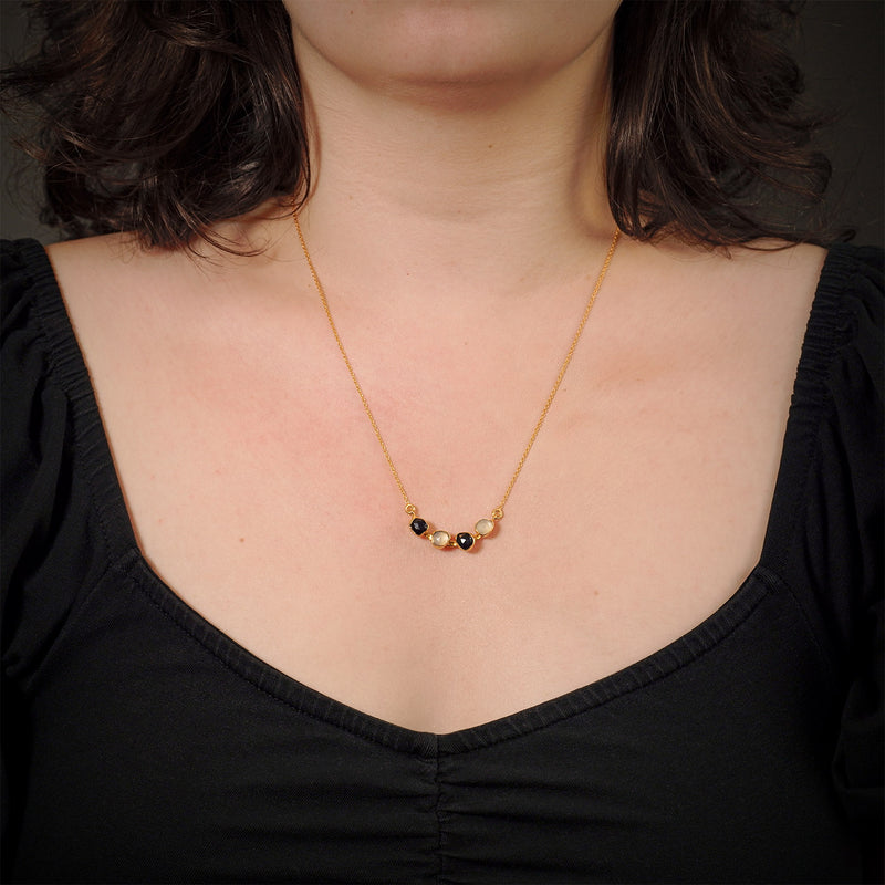 s/w Steinchen-Halskette